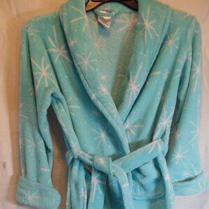 bath robe Calvin Klein Sleepwear soft fluffy aqua colored with snow flake design